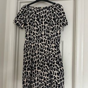 French Connection Dress Leopard Pockets Short Sleeve size 6
